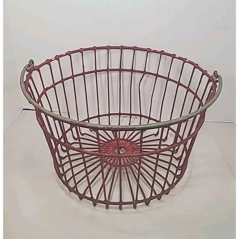 Vintage Painted Wire Egg/Gathering Basket 9” Tall ~ 14” Diameter